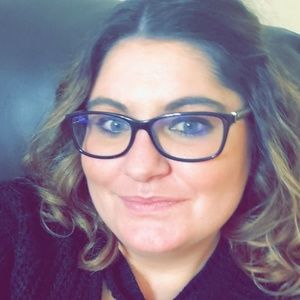 Meet your Posher, Candice